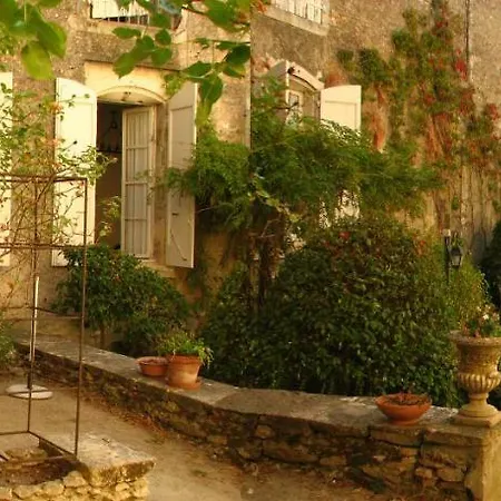 Château 3*